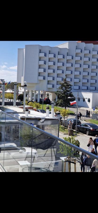 Sunny Apartment Balticus Promenada Gwiazd 14 Z Parkingiem Мендзыздрое Экстерьер фото
